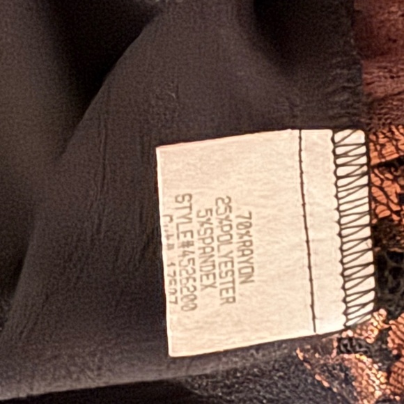 Spencer Alexis Open Front Burnout One Button Top - Picture 12 of 12